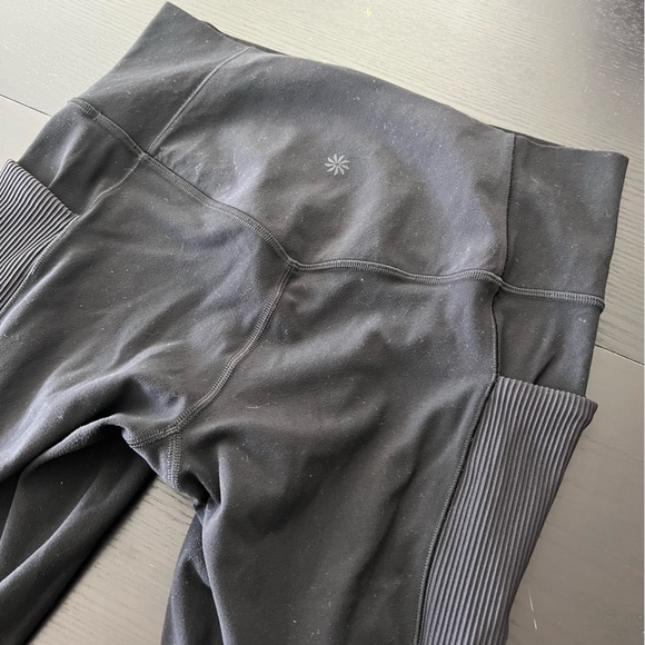 Athleta Salutation Stash Leggings - Picture 7 of 7